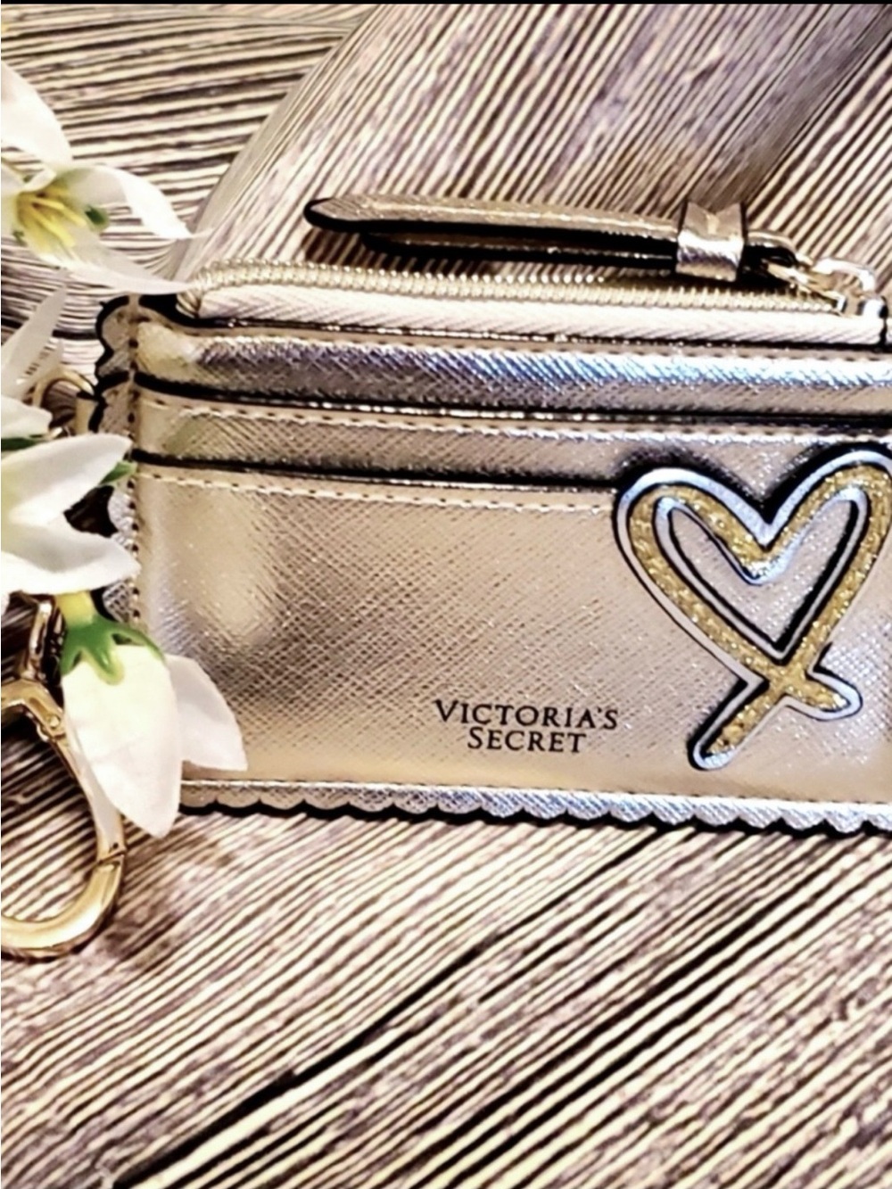 Victoria's Secret Gold Metallic Cardholder, Wallet and Heart Keychain EUC